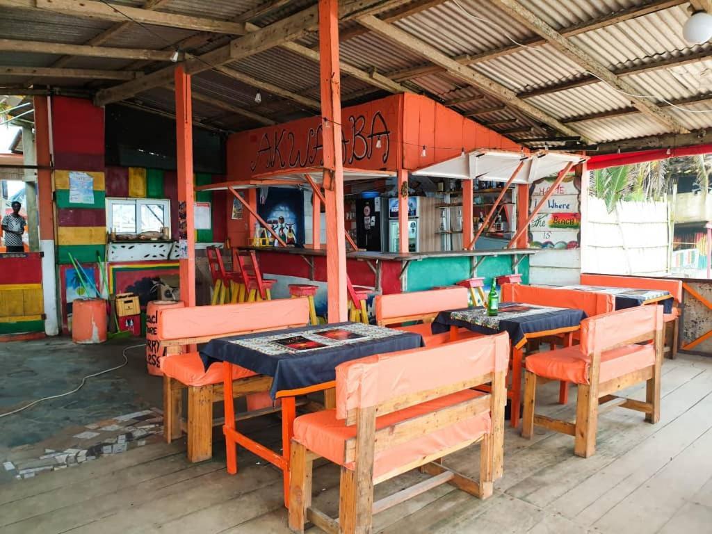 Orange Beach Resort Cape Coast Extérieur photo